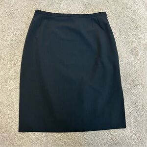 Holt Renfrew black mini pencil skirt Sz 6 career professional business
